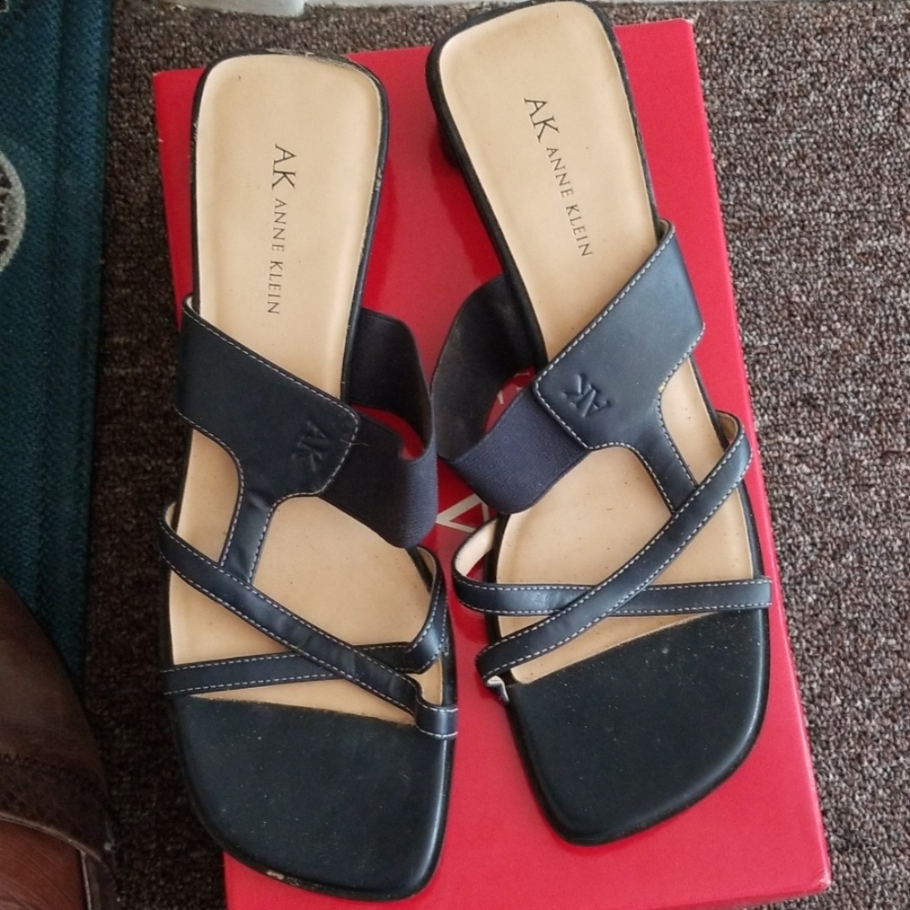 ANNE KLEIN  SANDALS